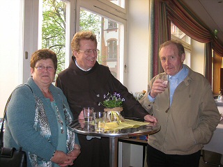 Gäste bei der Jubiläumsfeier Gäste bei der Jubiläumsfeier