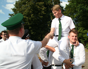 Ein Hoch nach dem Königsschuss Ein Hoch nach dem Königsschuss