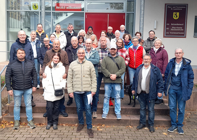 Teilnehmer der Ortsbegehung in Boke