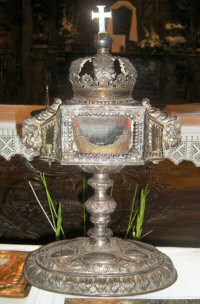 Gläserner Reiliquiar Gläserner Reiliquiar