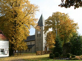 St. Landelinus im Herbst